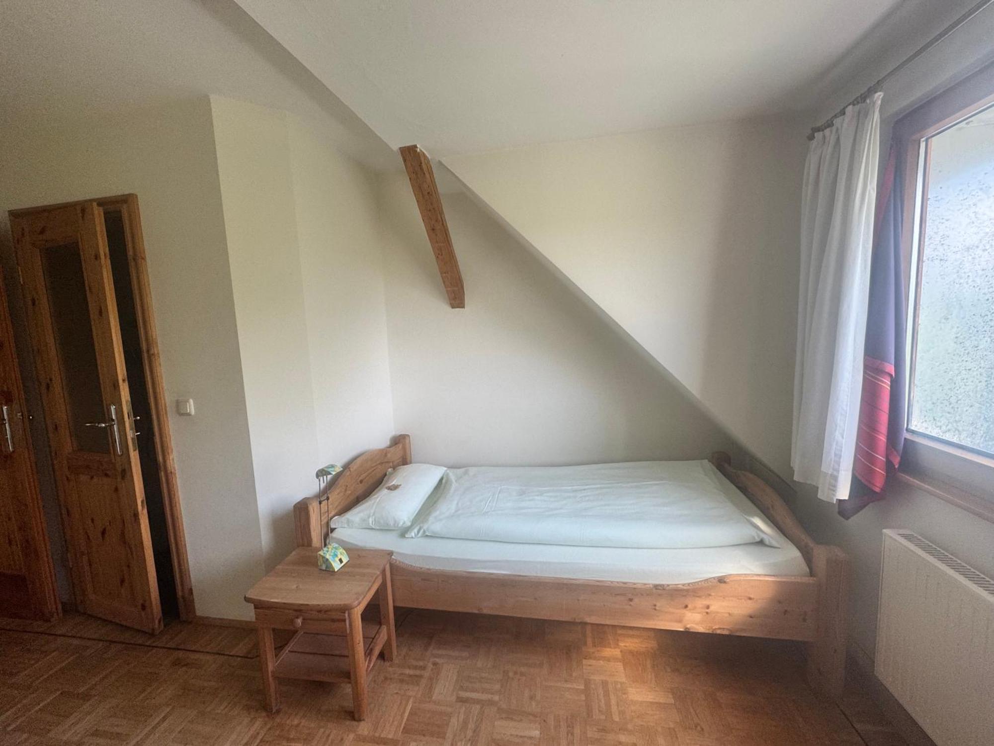 אנסבאך Hotel Gruenwald מראה חיצוני תמונה
